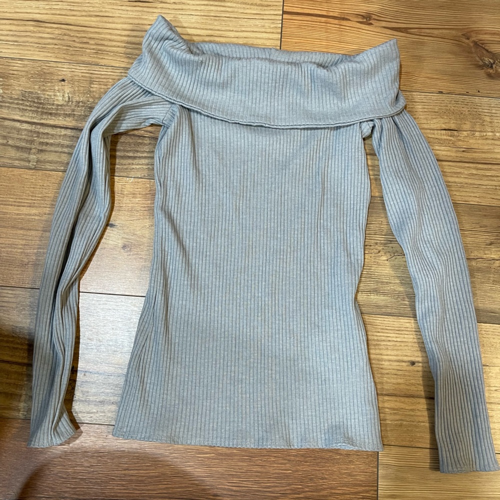 Ribbed Off The Shoulder Long Sleeve Top - Picture 2 of 7